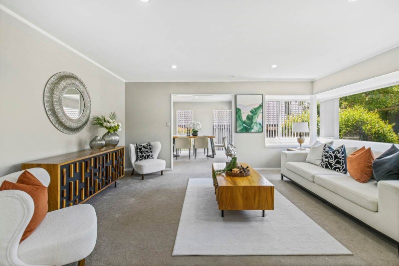 7 Bampton Rise, Northpark, Auckland - Carousel 2