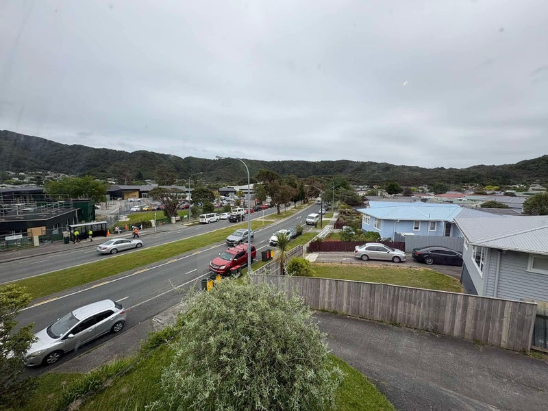 83 Parkway, Wainuiomata, Lower Hutt - Carousel 17