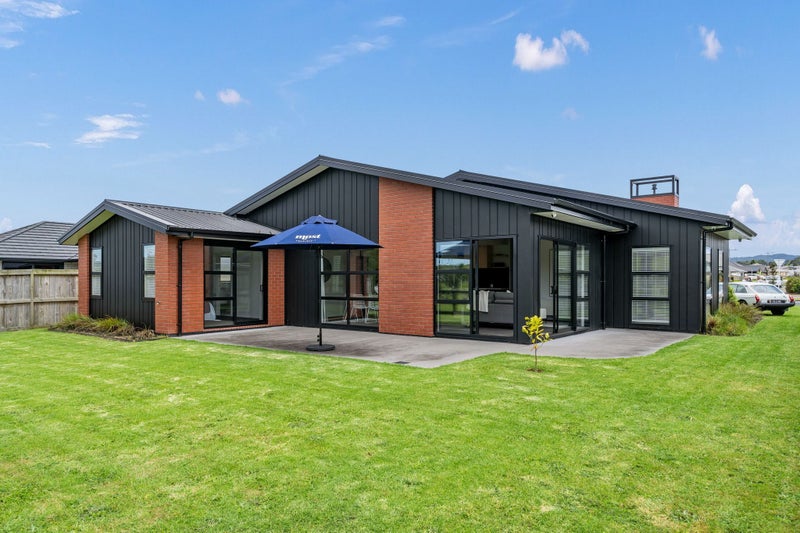 105 Wairau Drive, Tikipunga, Whangarei - Carousel 2