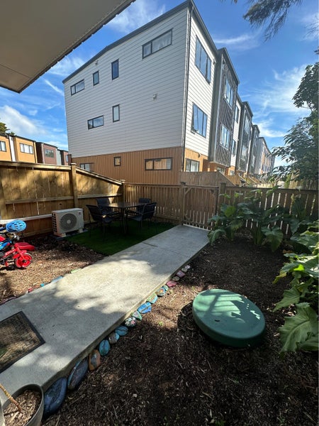 19/9 Schnapper Rock Road, Greenhithe, Auckland - Carousel 2