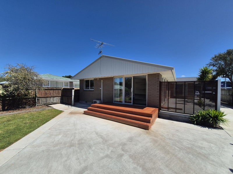 318 Cranford Street, St Albans, Christchurch - Carousel 1