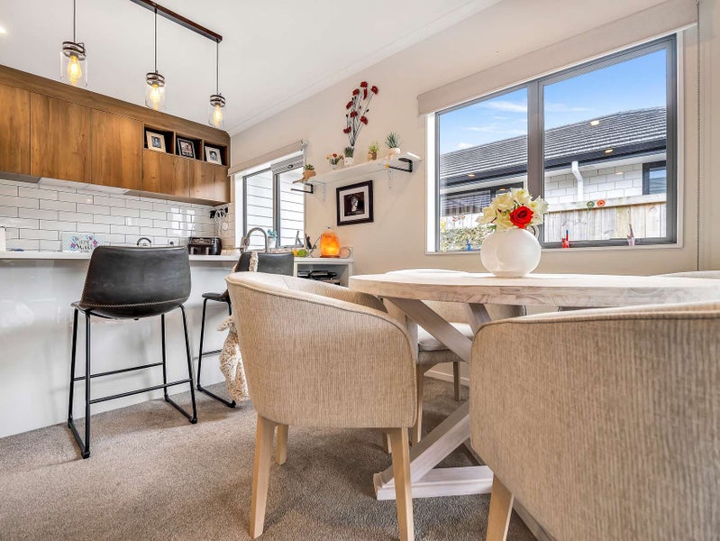 2/6 Tokerau Drive, Rototuna North, Hamilton - Carousel 2