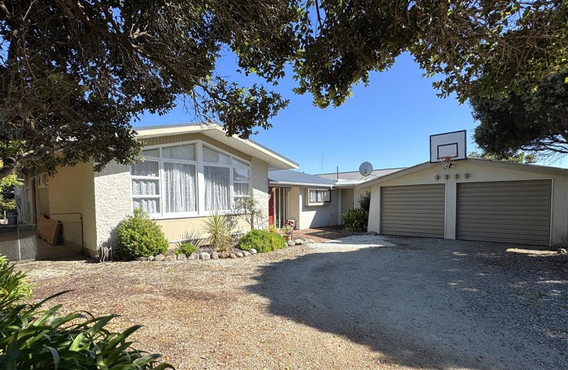 15 Keith Road, Paroa, Greymouth - Carousel 1