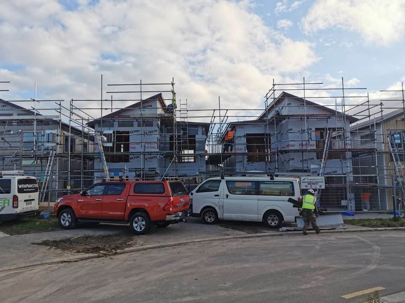 15 Houhora Street, Westgate, Auckland - Carousel 3