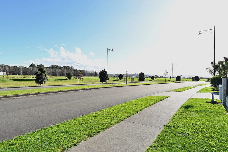 32 Orotu Drive, Poraiti, Napier - Carousel 15