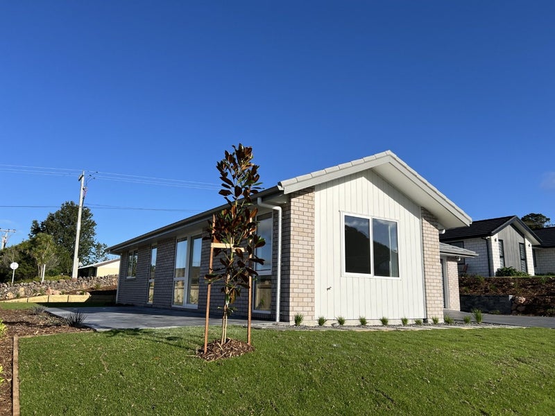 72 Rock Ridge Drive, Te Kamo, Whangārei - Carousel 2