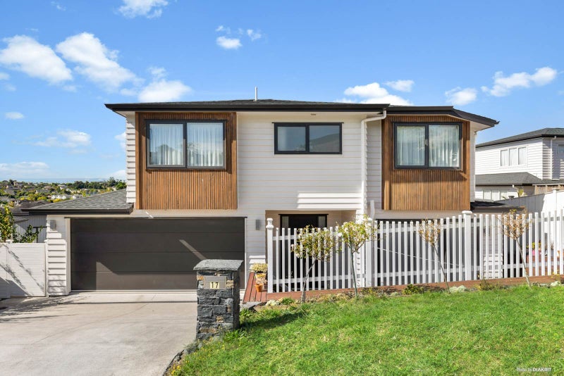 17 Para Close, Fairview Heights, Auckland - Carousel 1