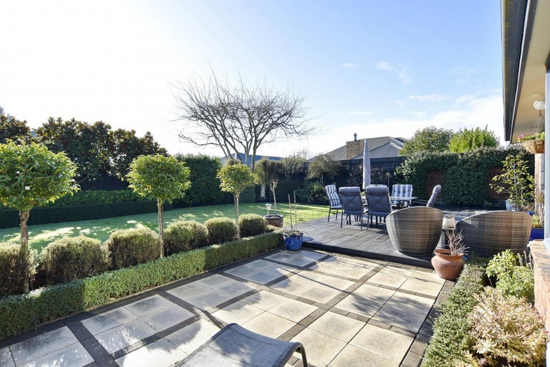 22 Aylsham Lane, Casebrook, Christchurch - Carousel 2