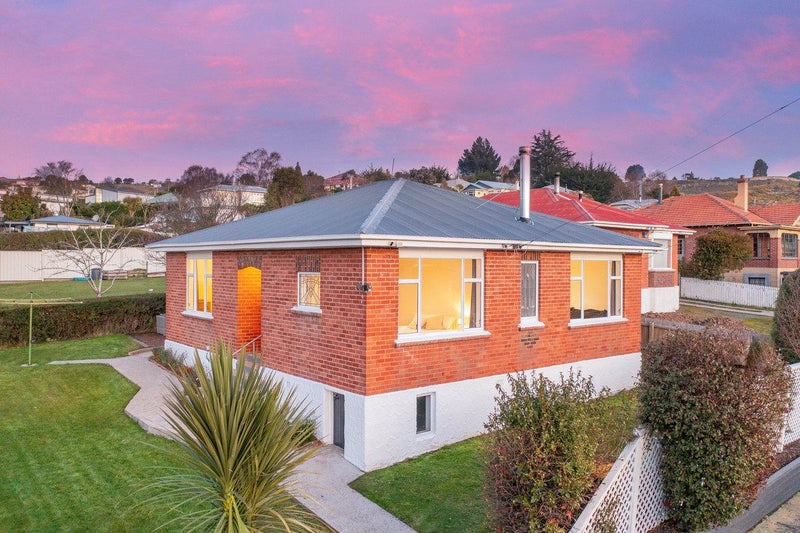 2 Emerson Street, Concord, Dunedin - Carousel 26