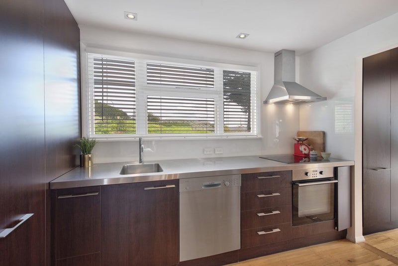 67 Effingham Street, North New Brighton, Christchurch - Carousel 2