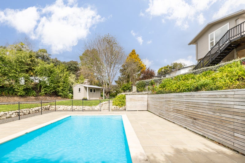 15 Aotea Crescent, Havelock North, Havelock North - Carousel 24