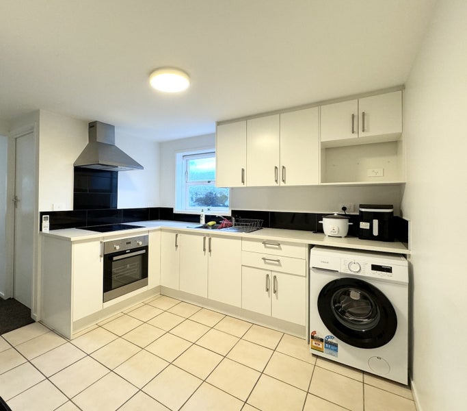 25 Alton Avenue, Hillcrest, Auckland - Carousel 1