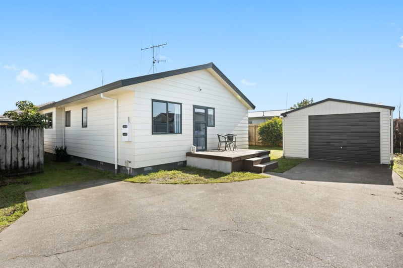 12A Rhode Street, Frankton, Hamilton - Carousel 1