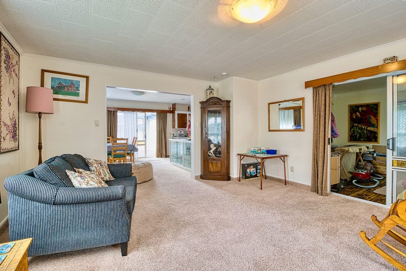 181 Flaxmere Avenue, Flaxmere, Hastings - Carousel 2