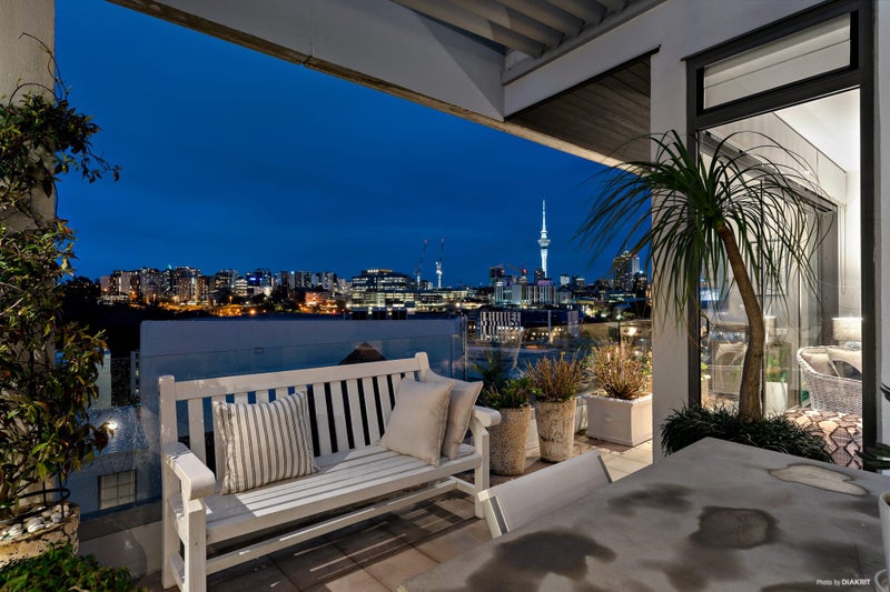 603/6 Heather Street, Parnell, Auckland - Carousel 2