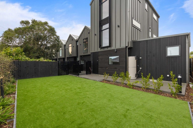 18/24 Devonport Lane, St Albans, Christchurch - Carousel 12
