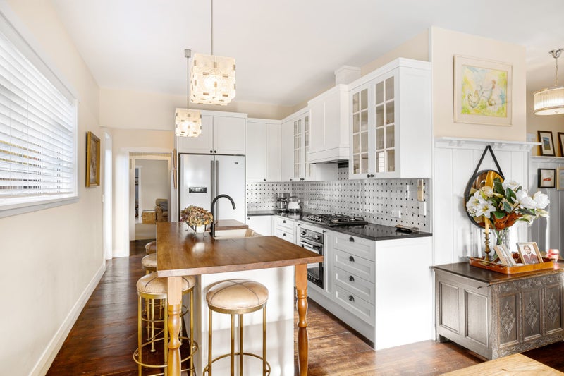 1/16 Hawthorne Street, Strowan, Christchurch - Carousel 2