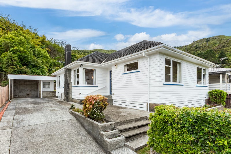 35 Castlerea Street, Wainuiomata, Lower Hutt - Carousel 2