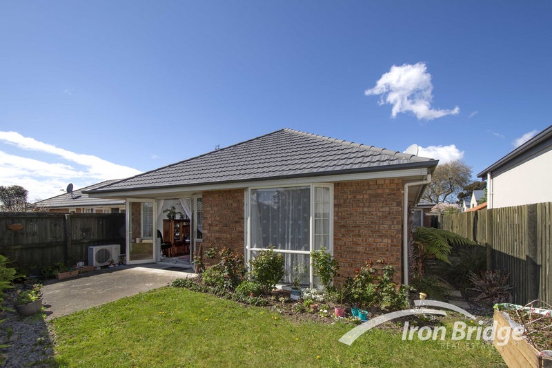 45 Parade Court, Addington, Christchurch - Carousel 1