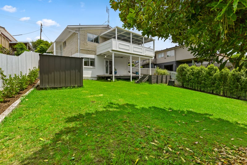 187 Rangatira Road, Beach Haven, Auckland - Carousel 2