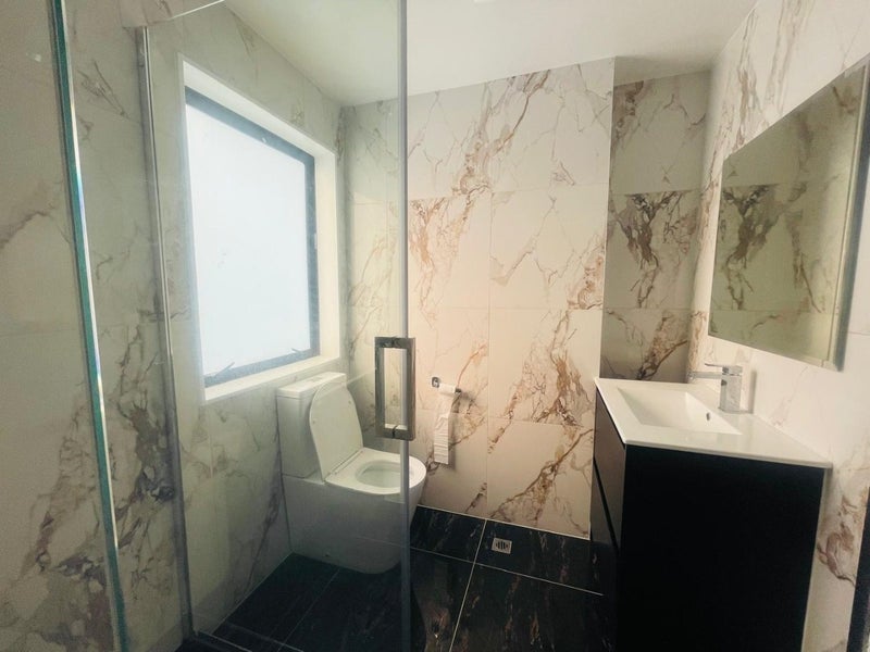 10D Benton Place, Manurewa, Auckland - Carousel 13