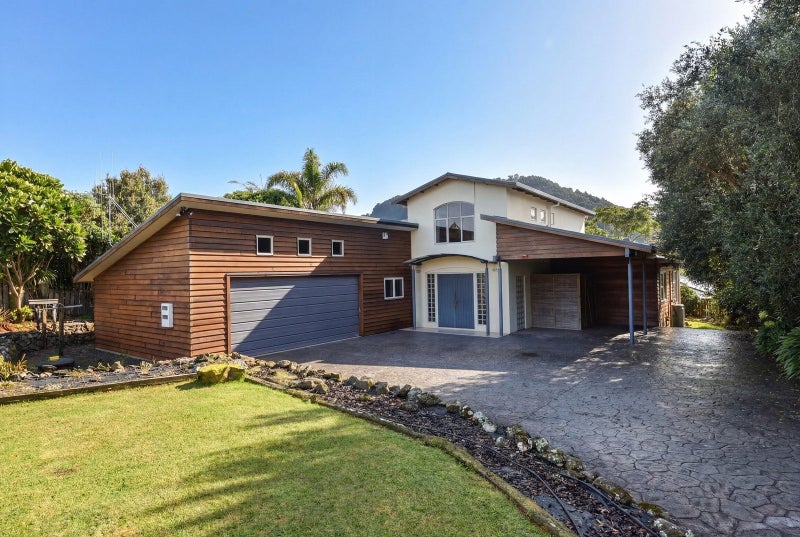 6 Scarborough Lane, Kamo, Whangarei - Carousel 1