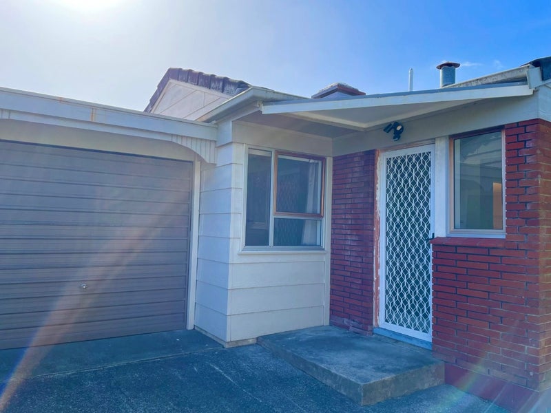 1/30 Amaru Road, Onehunga, Auckland - Carousel 2