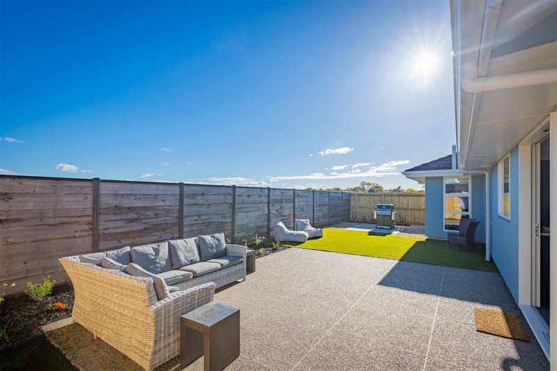 43 Midlane Crescent, Appleby, Richmond - Carousel 1