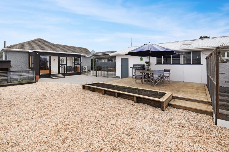 50 Pembroke Street, Avondale, Christchurch - Carousel 1