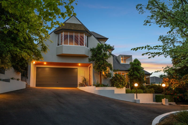 53 Woodside Common, Westmorland, Christchurch - Carousel 2