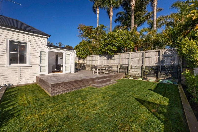 34 Lawrence Street, Herne Bay, Auckland - Carousel 17