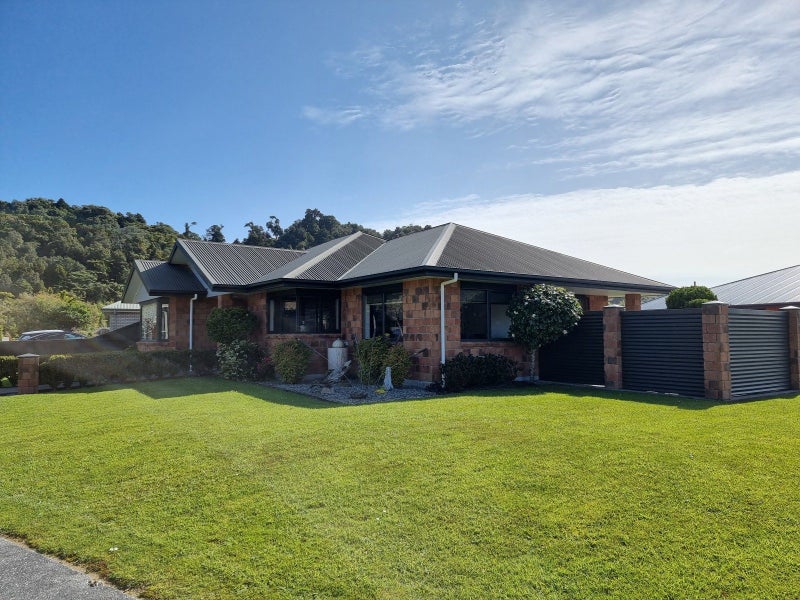 10 Westvale Drive, Greymouth, Greymouth - Carousel 21