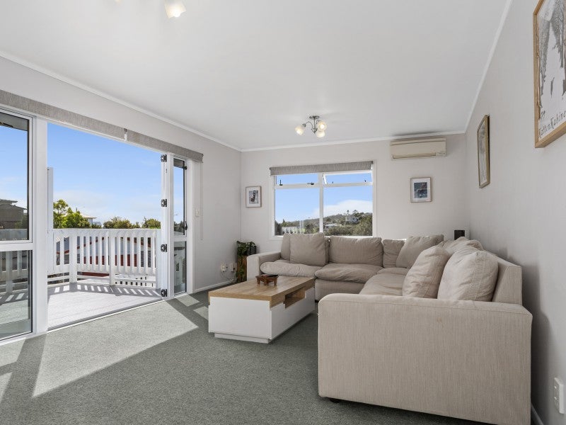 5 Herald Way, Welcome Bay, Tauranga - Carousel 2