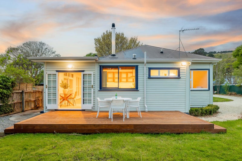 12 Hillsborough Terrace, Hillsborough, Christchurch - Carousel 2