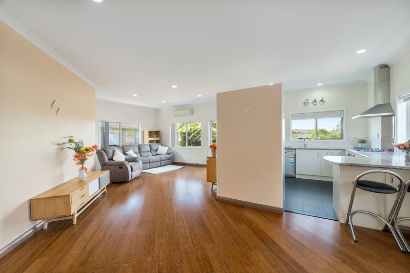 25C Buscomb Avenue, Henderson, Auckland - Carousel 2