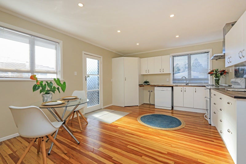 126 Harlech Street, Mayfair, Hastings - Carousel 1