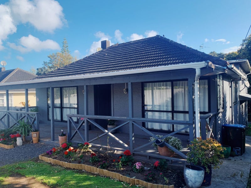 31 Torino Street, Point England, Auckland - Carousel 1