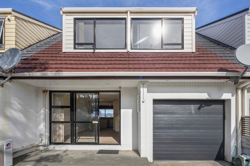 40 Akaroa Drive, Maupuia, Wellington - Carousel 2