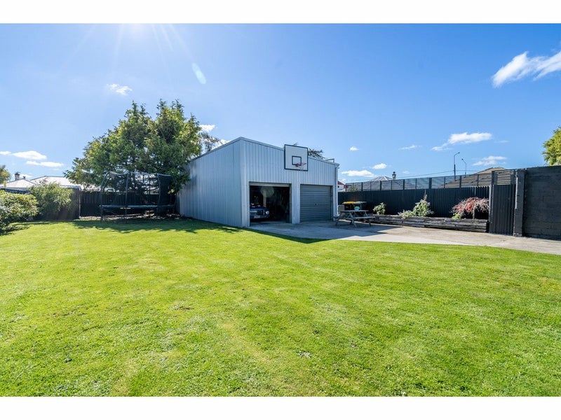 12 Willis Street, Grasmere, Invercargill - Carousel 2