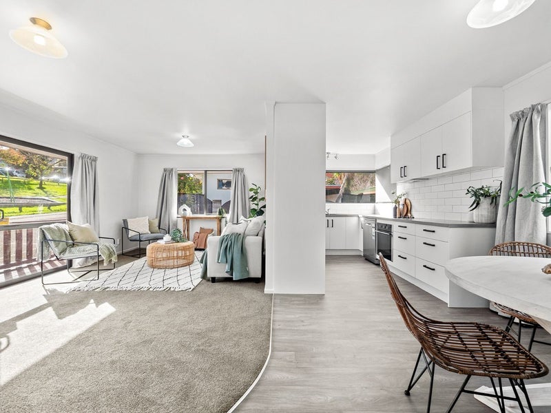 22 Chester Street, Judea, Tauranga - Carousel 1