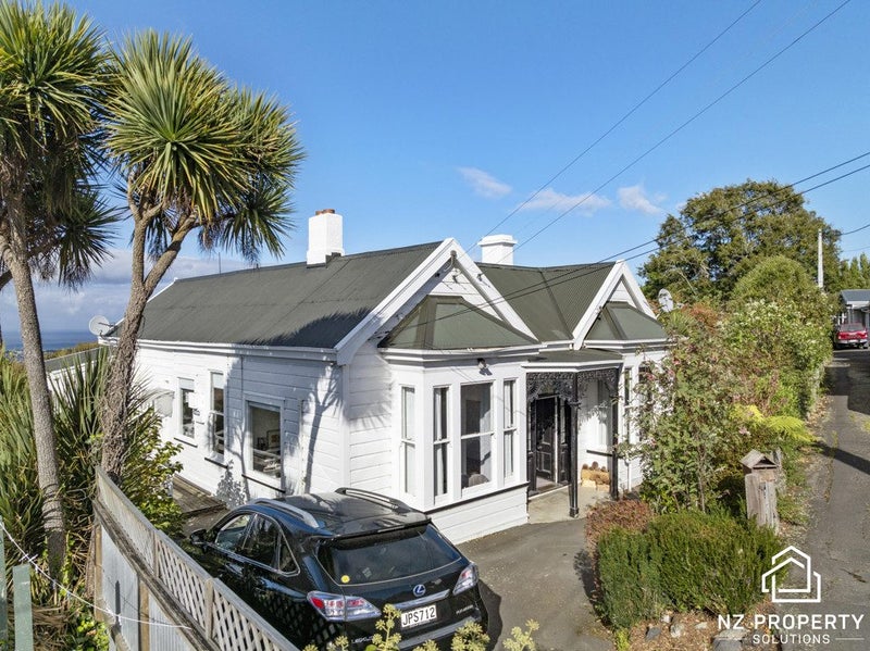 32 Sheen Street, Roslyn, Dunedin - Carousel 1