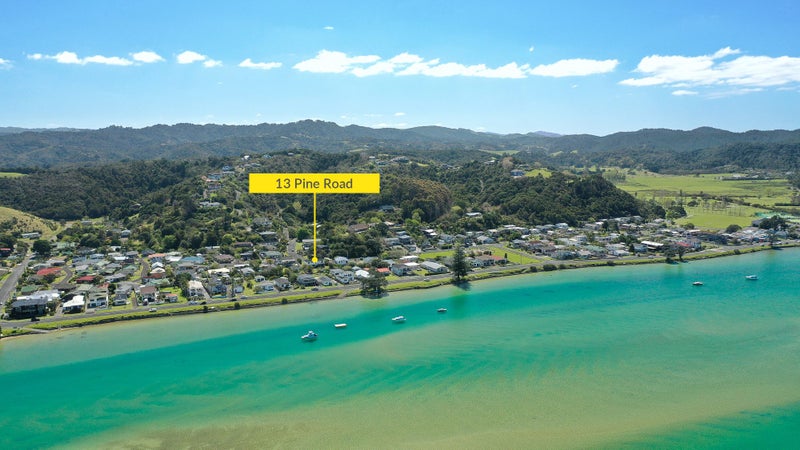 13 Pine Road, Whangarei - Carousel 1