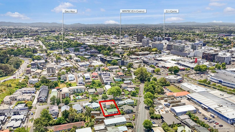 1 Hunter Street, Hamilton Lake, Hamilton - Carousel 5