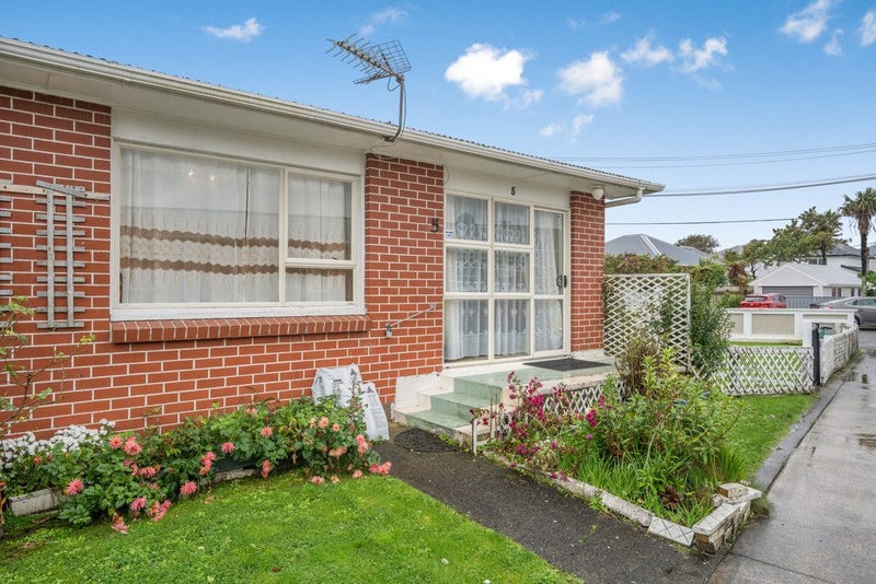 29 Tama Street, Alicetown, Lower Hutt - Carousel 1