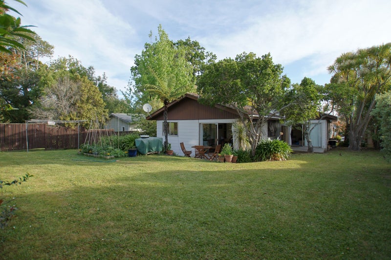 3/25 Saxon Street, Waterview, Auckland - Carousel 1