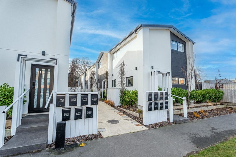 11/221 Armagh Street, Christchurch Central, Christchurch - Carousel 14