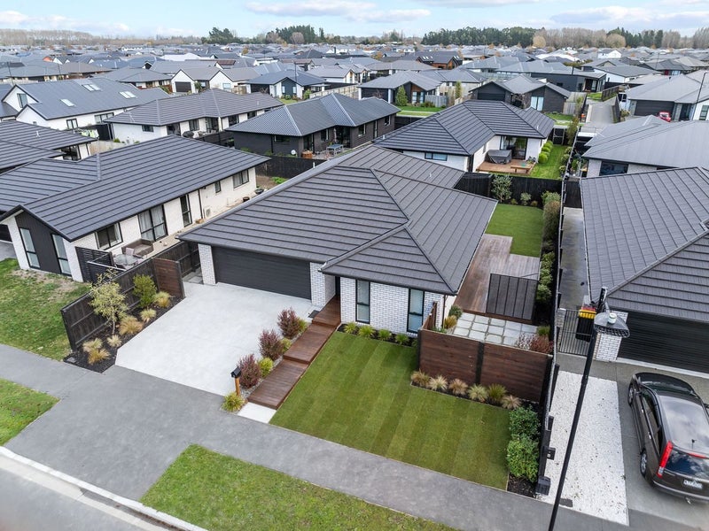 8 Letitia Street, Burwood, Christchurch - Carousel 2