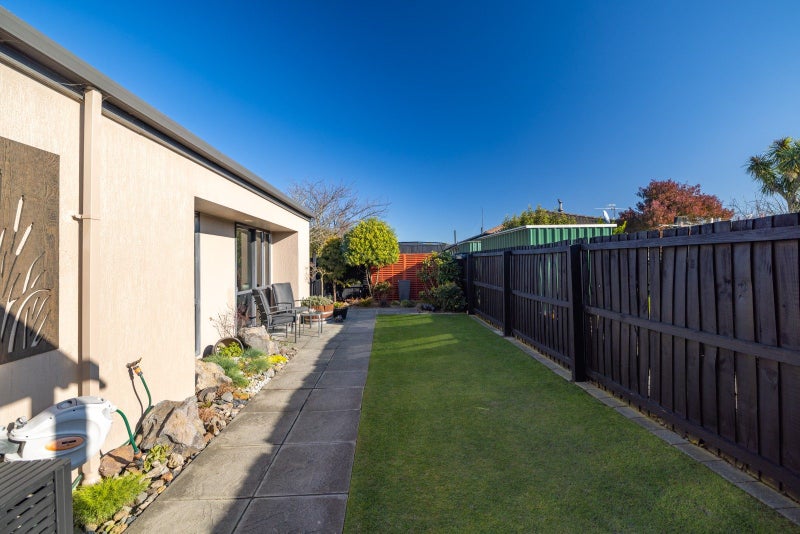 2/66 Broadhaven Avenue, Parklands, Christchurch - Carousel 11