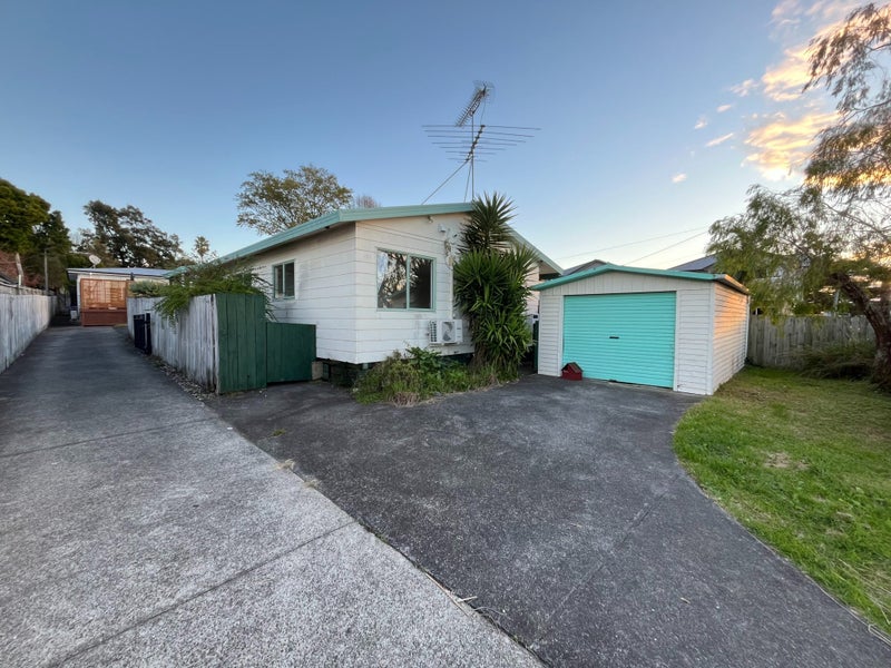 34A Pooks Road, Ranui, Auckland - Carousel 1