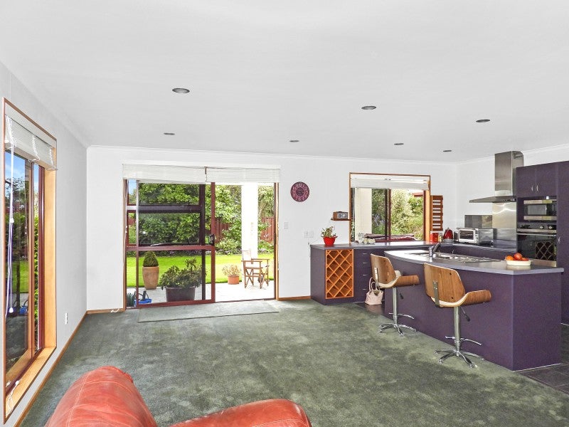 18 Hannah Place, Holmes Hill, Oamaru - Carousel 2